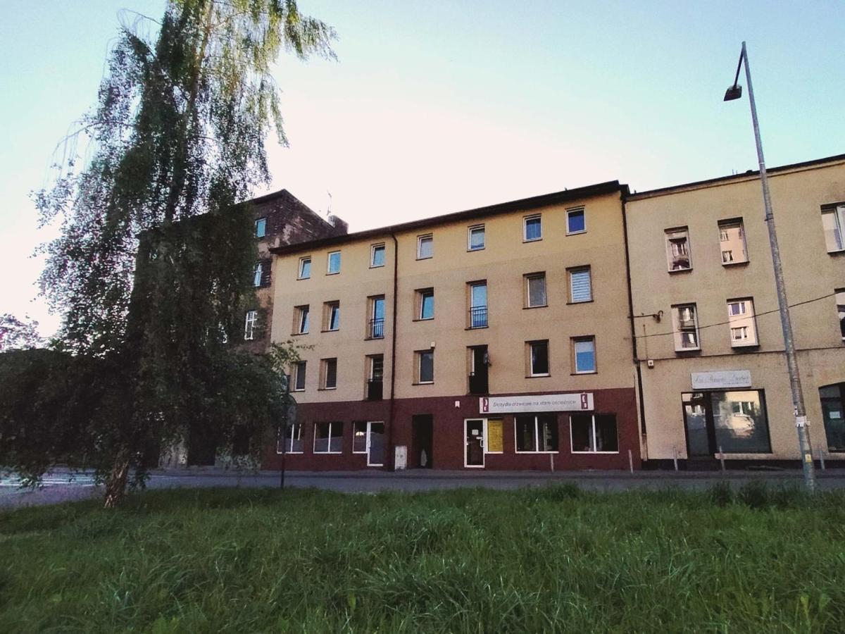 Апартаменты Gryfny Grubiorz Катовице Экстерьер фото